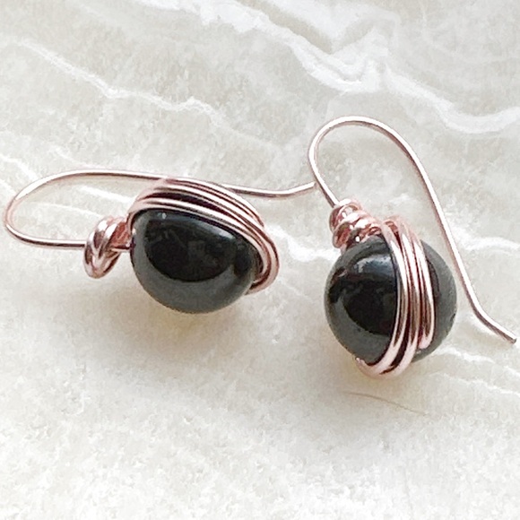 Rose gold garnet drops dangle gemstone statement earrings - Picture 3 of 7